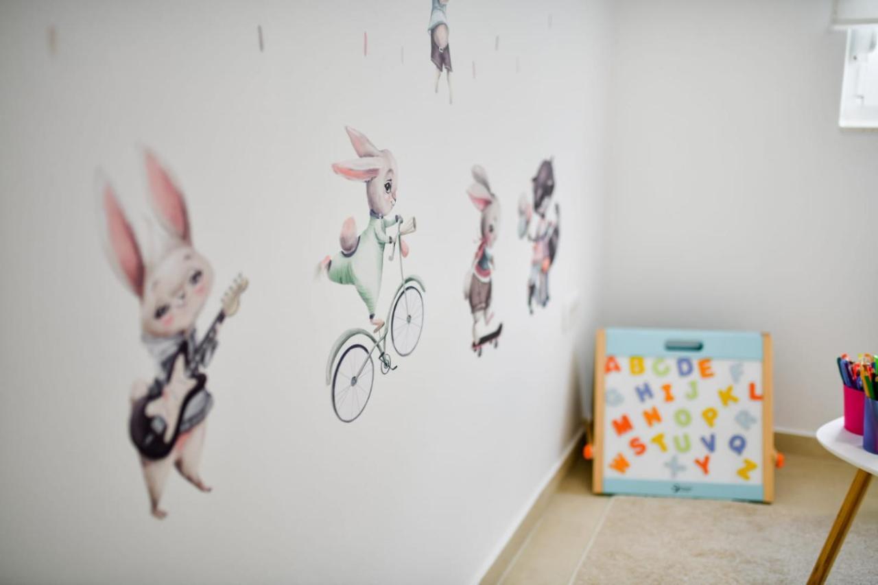 Family Apartment Amare Zadar Bagian luar foto
